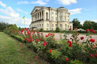 Палац гетьмана Кирила Розумовського